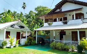 Thalalla Bnb